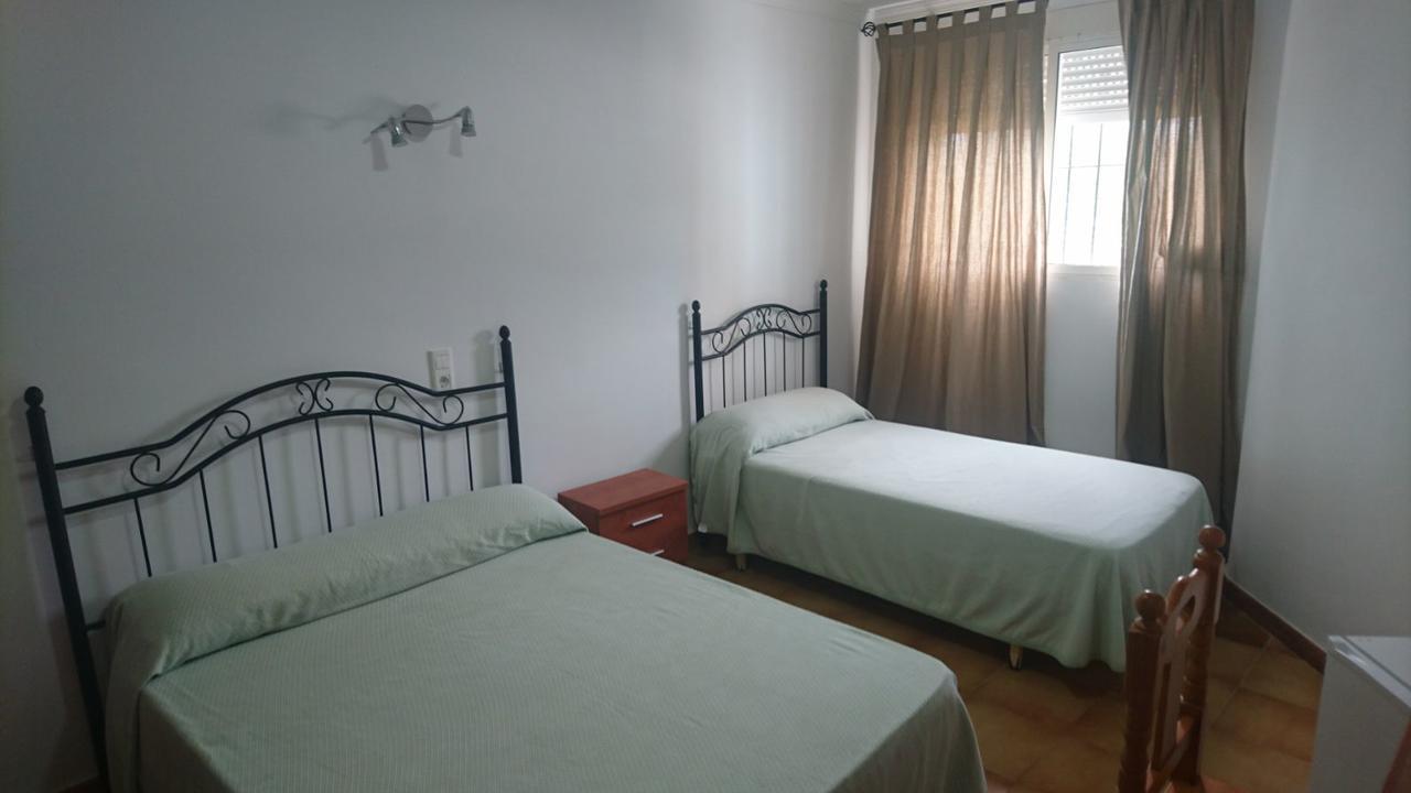Hostal Tamarindos Matalascañas Exterior foto